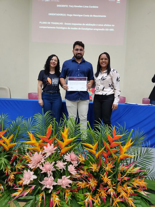 Excelência acadêmica 2025