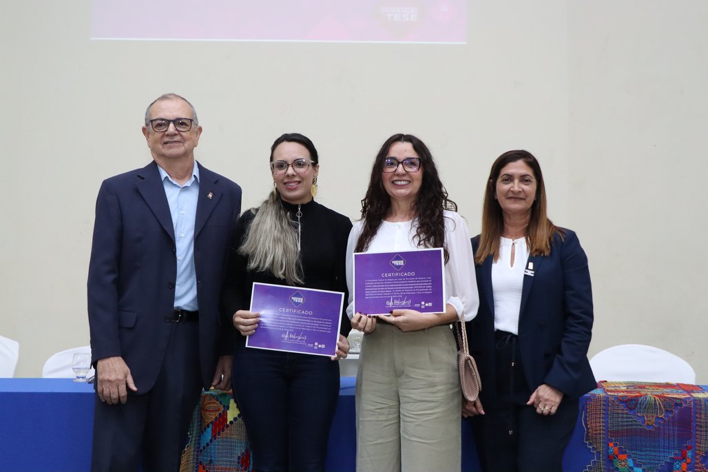2º Prêmio Dissertação e Teses