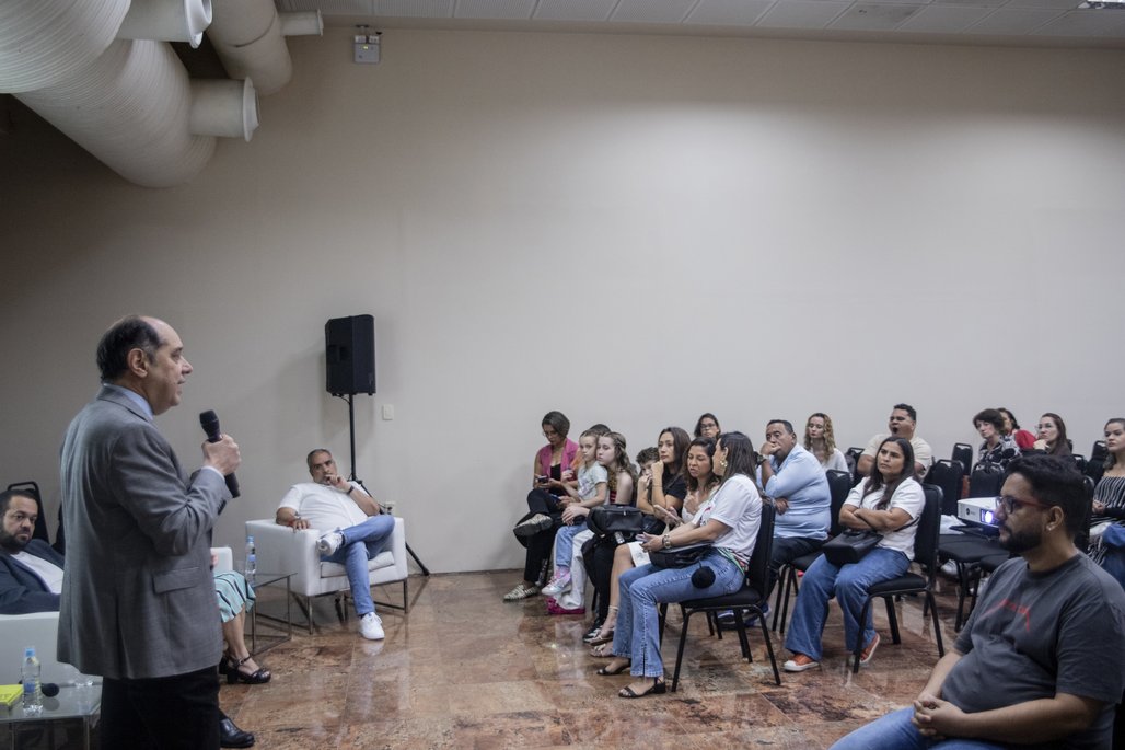 Bienal do Livro de lagoas 2025 \u002D dia 2 \u002D 01/11