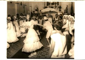 APRESENTAÇÃO CULTURAL DE DANÇA
