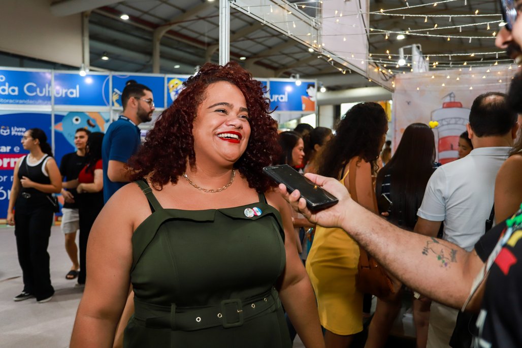 Bienal do Livro de lagoas 2025 \u002D dia 2 \u002D 01/11