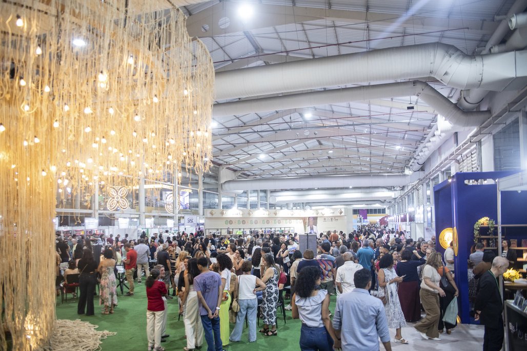 Bienal do Livro de lagoas 2025 \u002D dia 2 \u002D 01/11