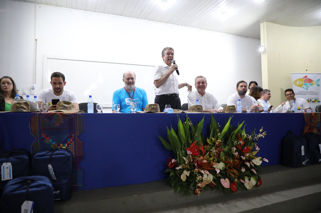 Visita do Ministro André de Paula (Pesca e Aquicultura) ao CECA