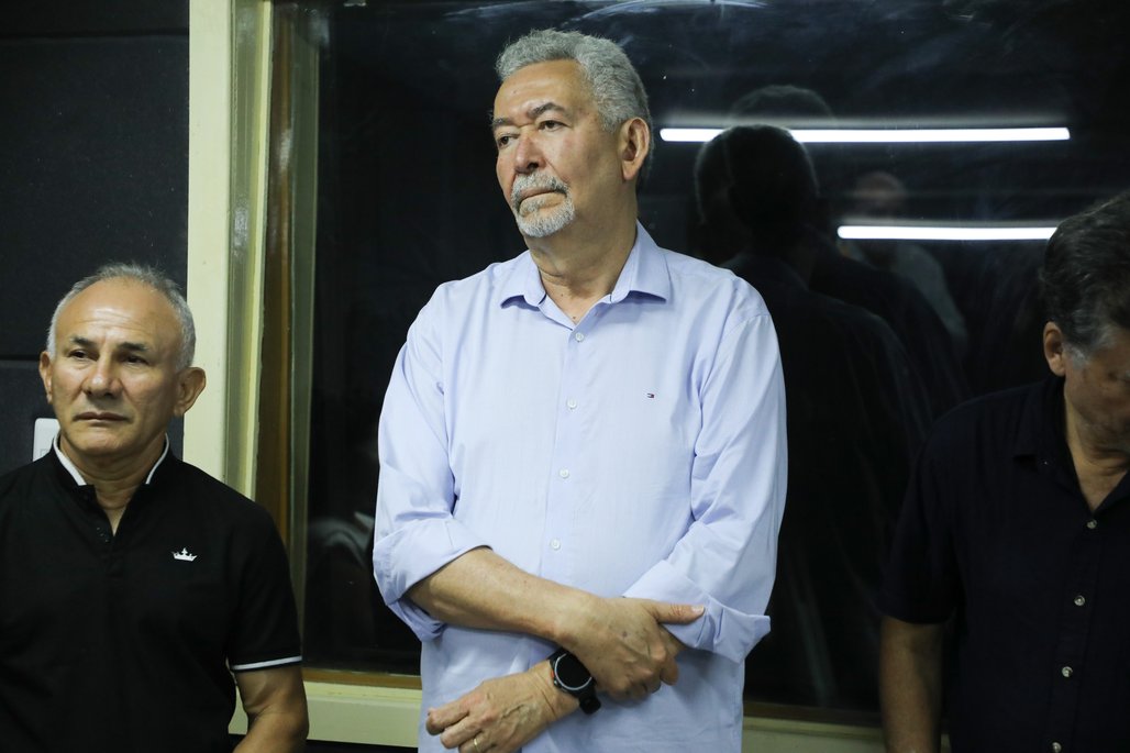 Entrega de equipamentos e laboratórios para COS e ICBS