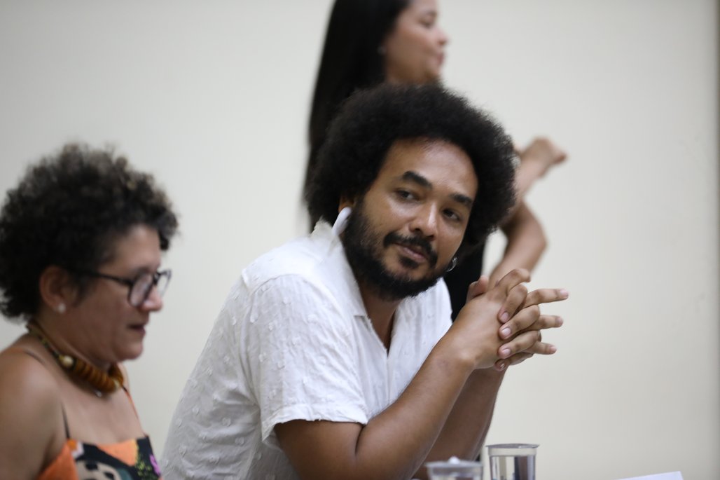 X Esocite \u002D Abertura