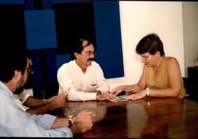 REUNIÃO COM CUBANA SARA CASTRO