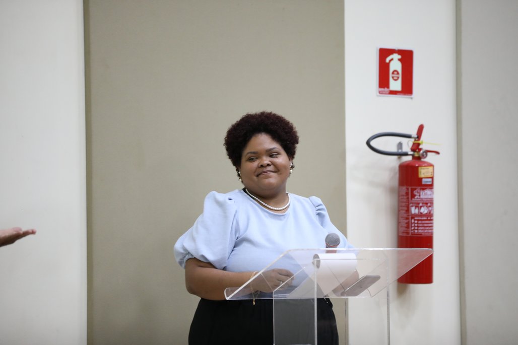 X Esocite \u002D Abertura