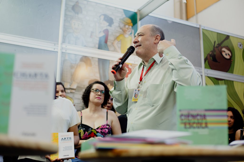 10º Bienal do Livro\u002D dia 16 de agosto