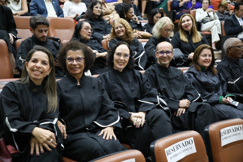 Solenidade de Honoris Causa da reitora Ana Dayse