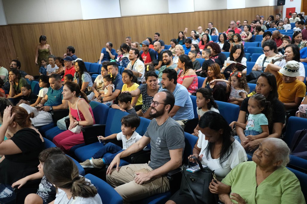 10º Bienal do Livro\u002D dia 13 de agosto