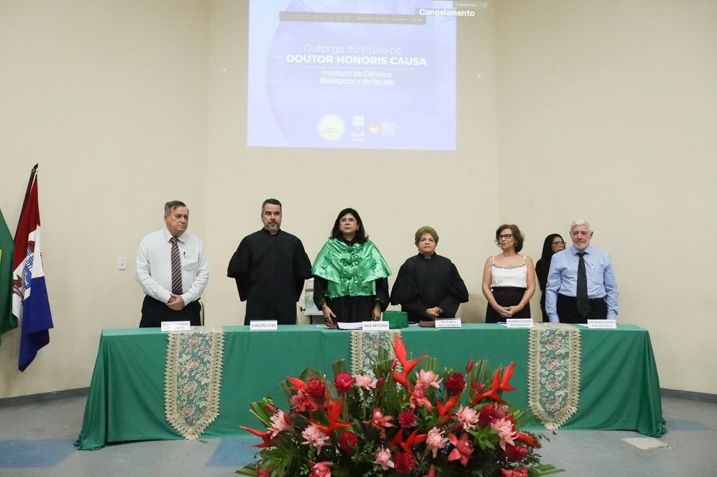 Solenidade Honoris Causa ICBS