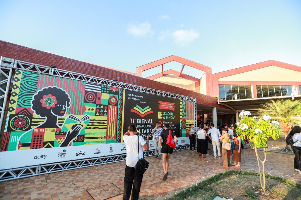 Bienal do Livro de Alagoas 2025 \u002D dia 5 \u002D 04/11