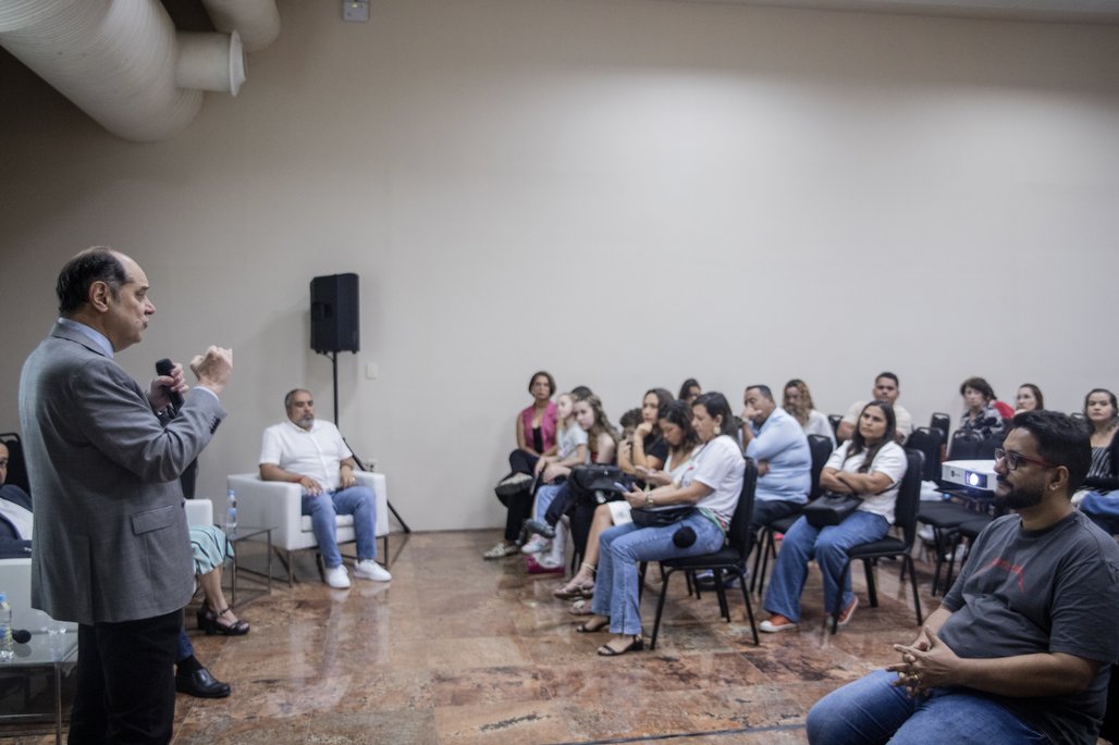 Bienal do Livro de lagoas 2025 \u002D dia 2 \u002D 01/11