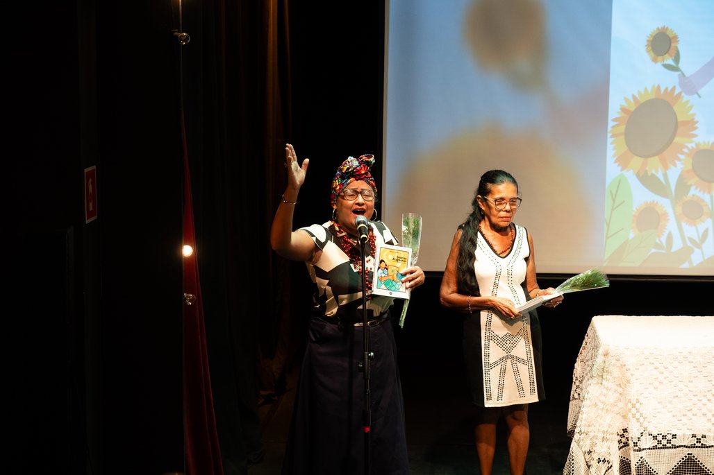 Lançamento do livro Sereias Alagoanas