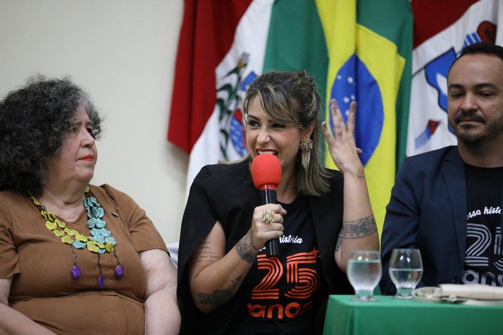 25 anos Curso Farmácia