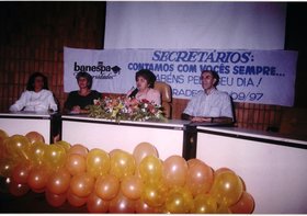 DIA DOS SECRETÁRIOS