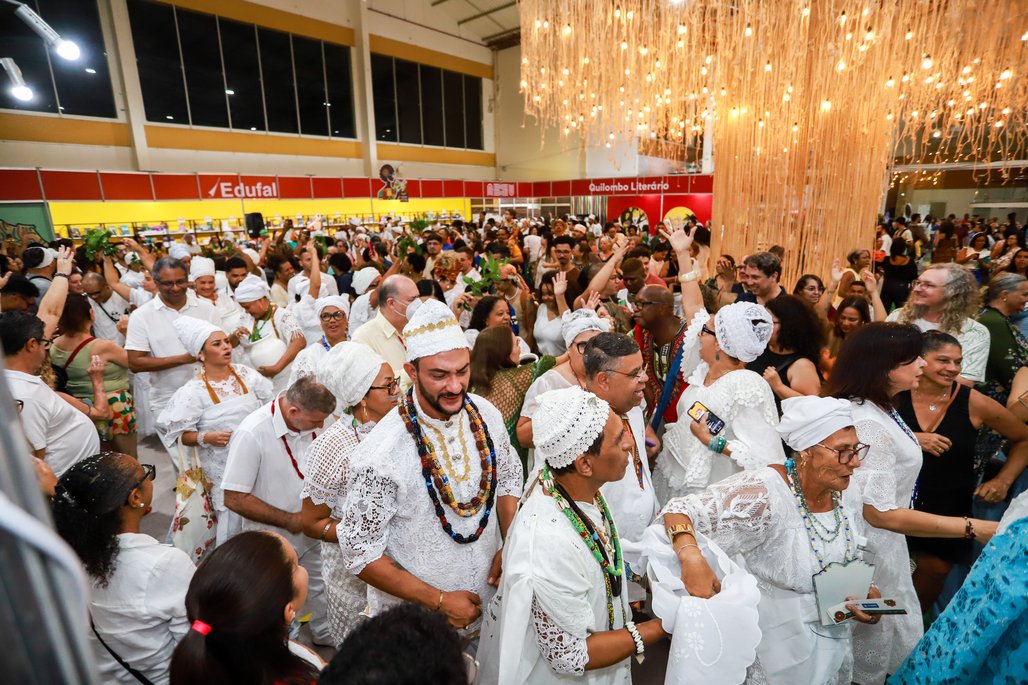 Bienal do Livro de Alagoas 2025 \u002D dia 10 \u002D 09/11