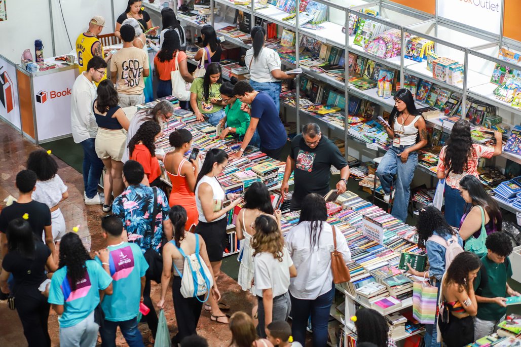 Bienal do Livro de Alagoas 2025 \u002D dia 8 \u002D 07/11
