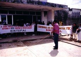 ATO PÚBLICO - GREVE - SINTUFAL