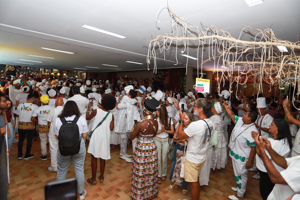 Bienal do Livro de lagoas 2025 \u002D dia 1 \u002D 31/10