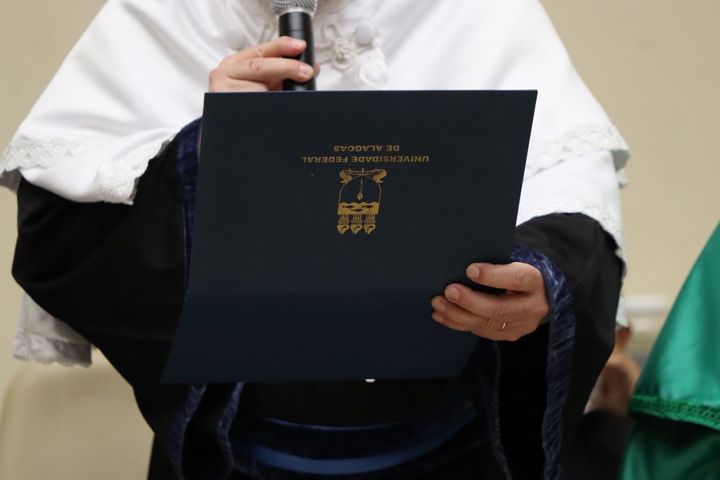 Solenidade Título Professor Emérito Instituto de Física e Química