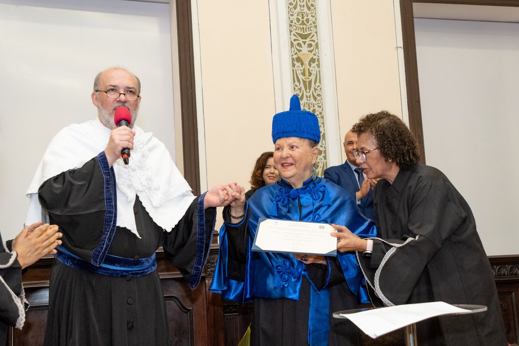 Solenidade de Honoris Causa de Tânia Maya Pedrosa