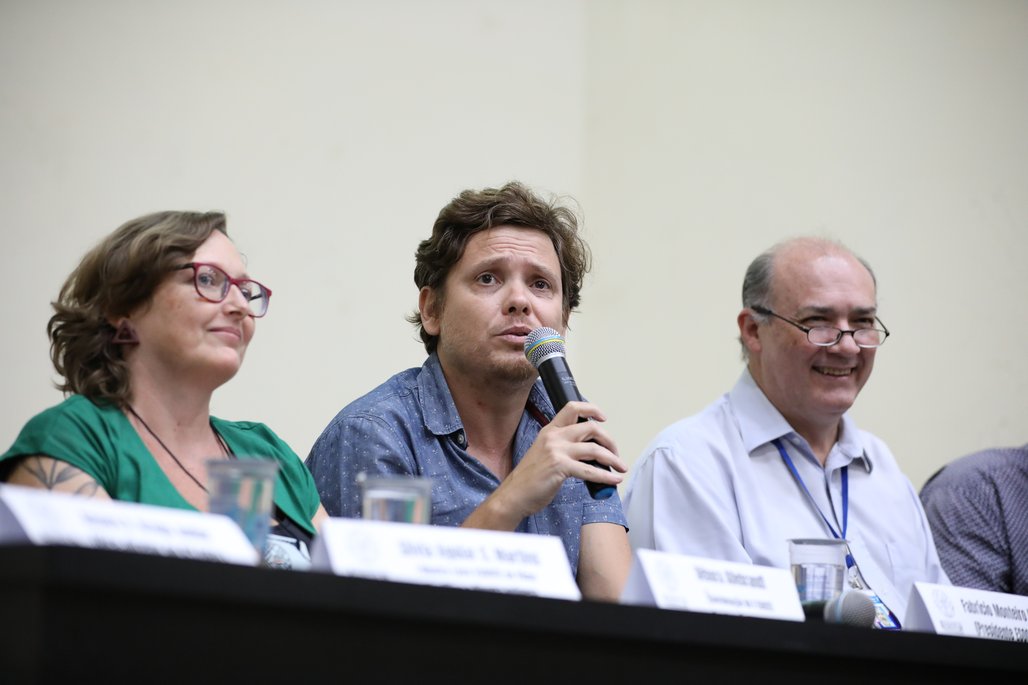X Esocite \u002D Abertura