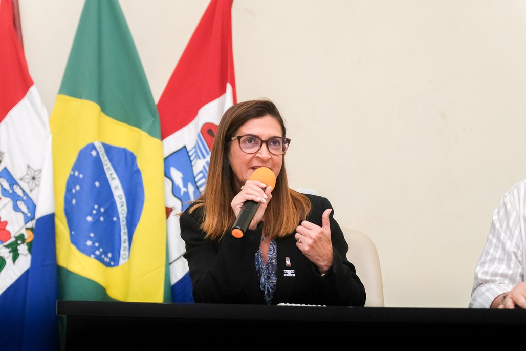 Ufal sedia diplomação de novos afiliados da Academia Brasileira de Ciências