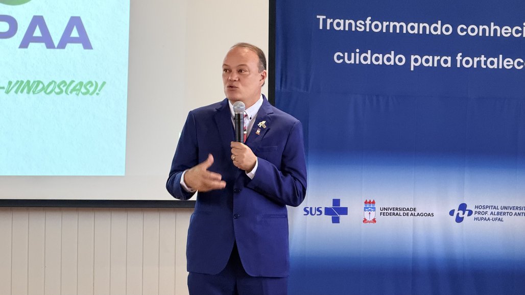 53 anos HU