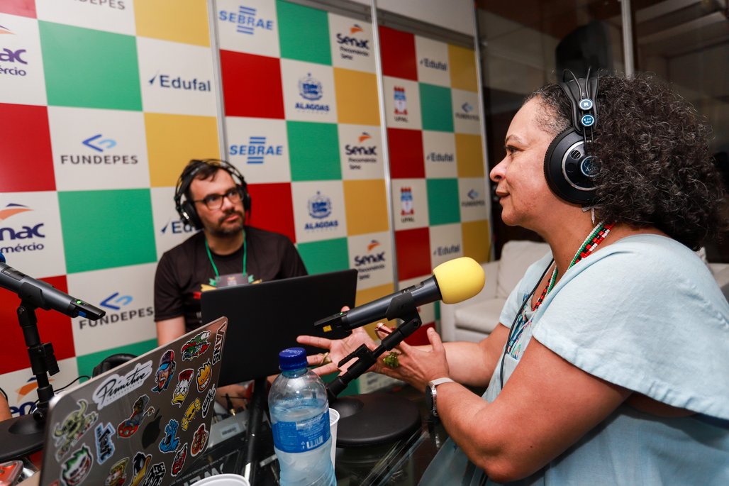 Bienal do Livro de lagoas 2025 \u002D dia 2 \u002D 01/11