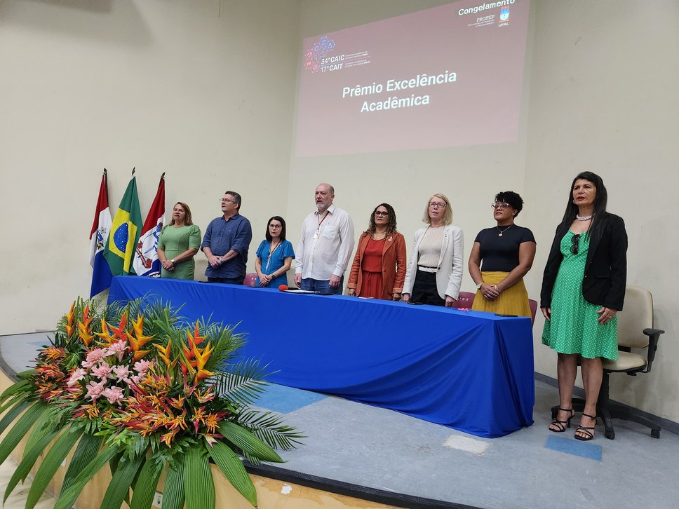 Excelência acadêmica 2025