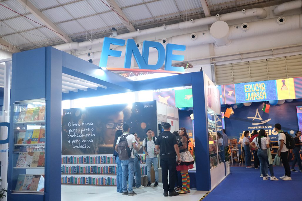10º Bienal do Livro\u002D dia 16 de agosto