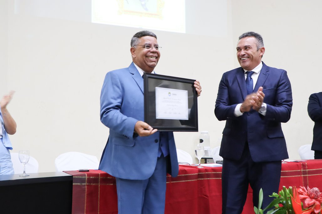 Título de Cidadão Honorário de Maceio \u002D Professor Eraldo Ferraz