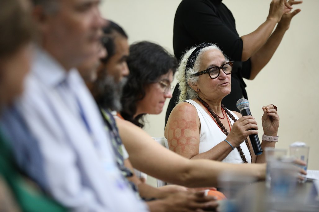X Esocite \u002D Abertura
