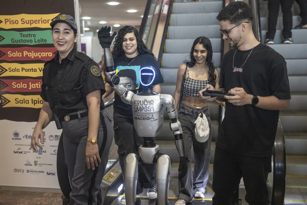Bienal do Livro de Alagoas 2025 \u002D dia 6 \u002D 05/11
