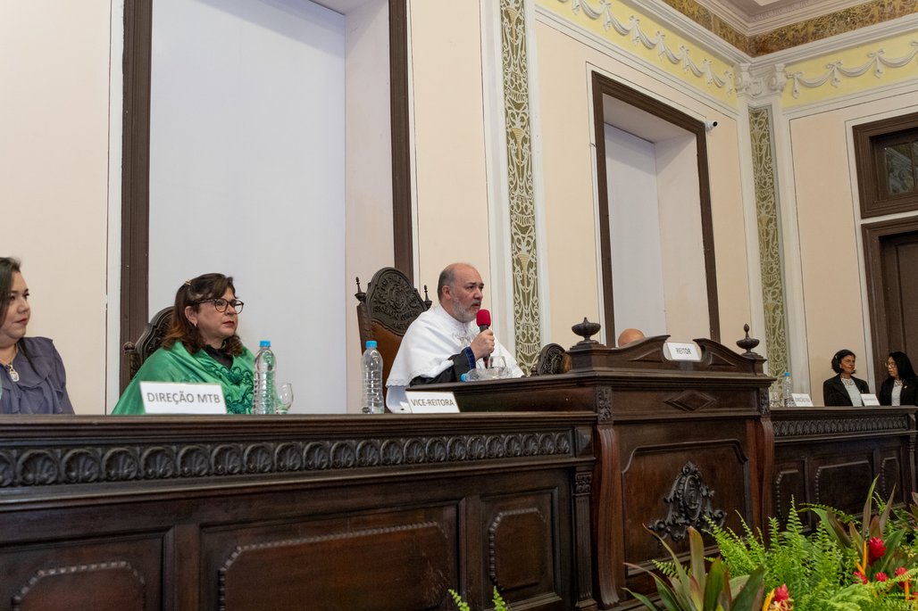 Solenidade de Honoris Causa de Tânia Maya Pedrosa