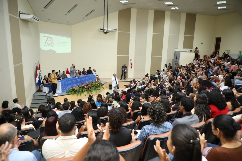 70 anos Pedagogia