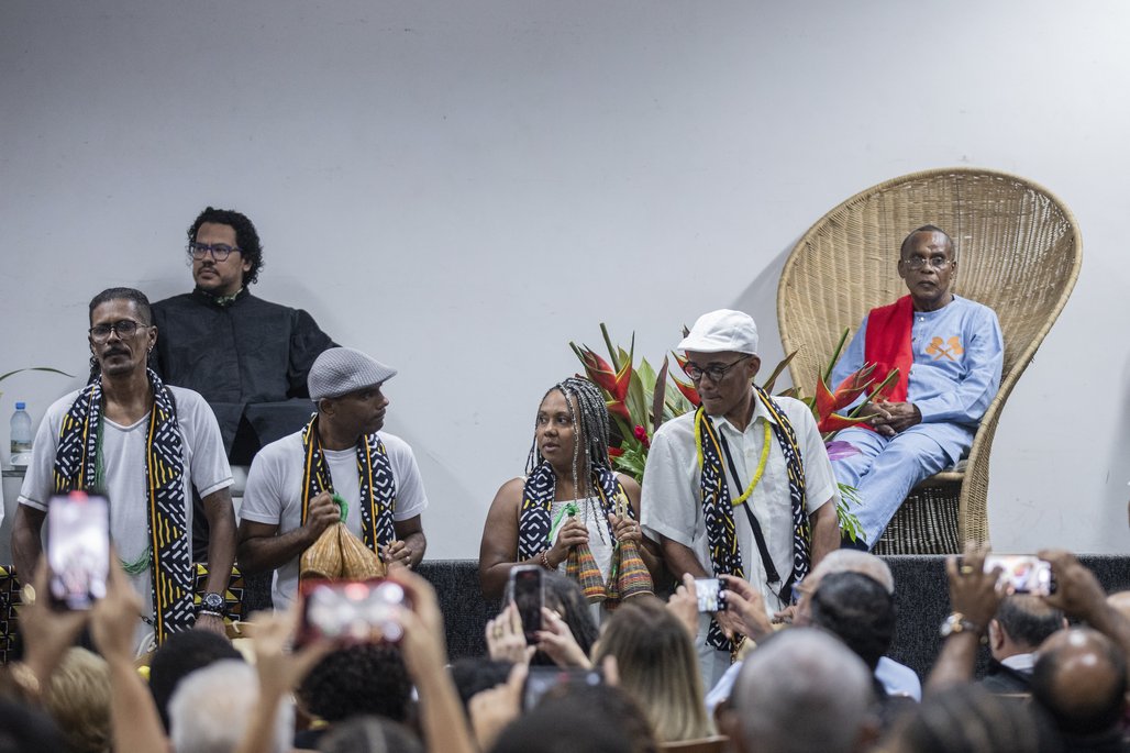 Bienal do Livro de lagoas 2025 \u002D dia 2 \u002D 01/11