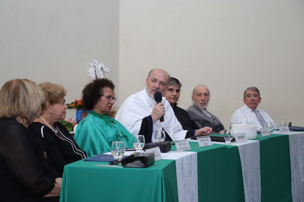 Solenidade Título Professor Emérito ICBS
