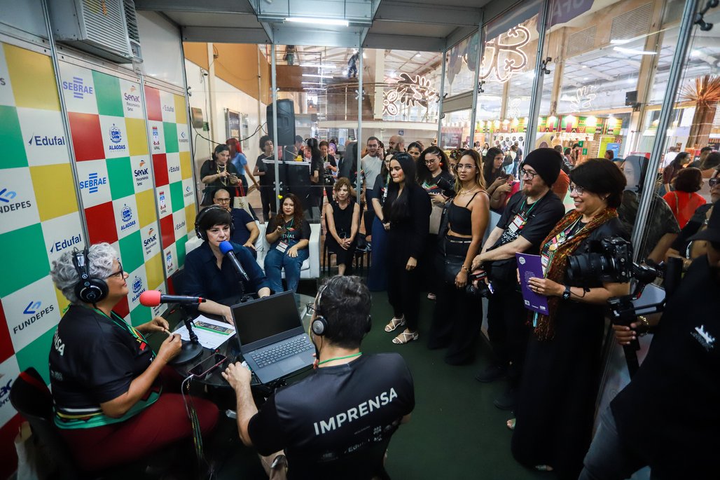 Bienal do Livro de Alagoas 2025 \u002D dia 5 \u002D 04/11