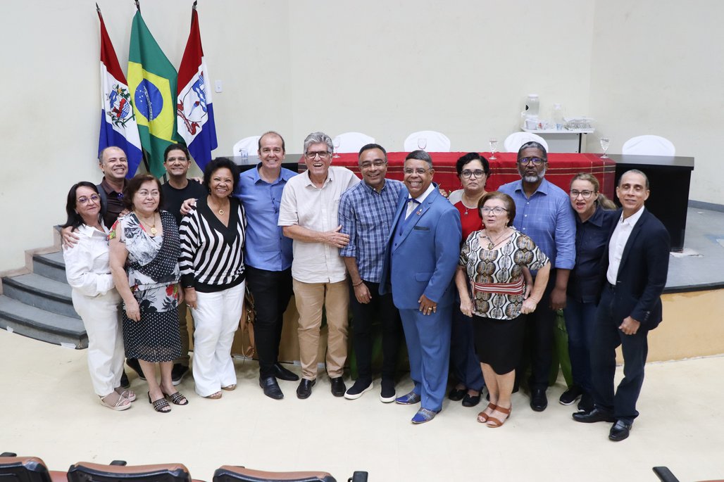 Título de Cidadão Honorário de Maceio \u002D Professor Eraldo Ferraz