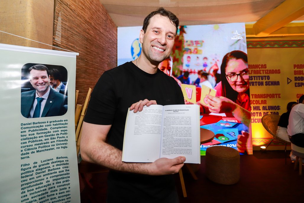 Bienal do Livro de lagoas 2025 \u002D dia 2 \u002D 01/11