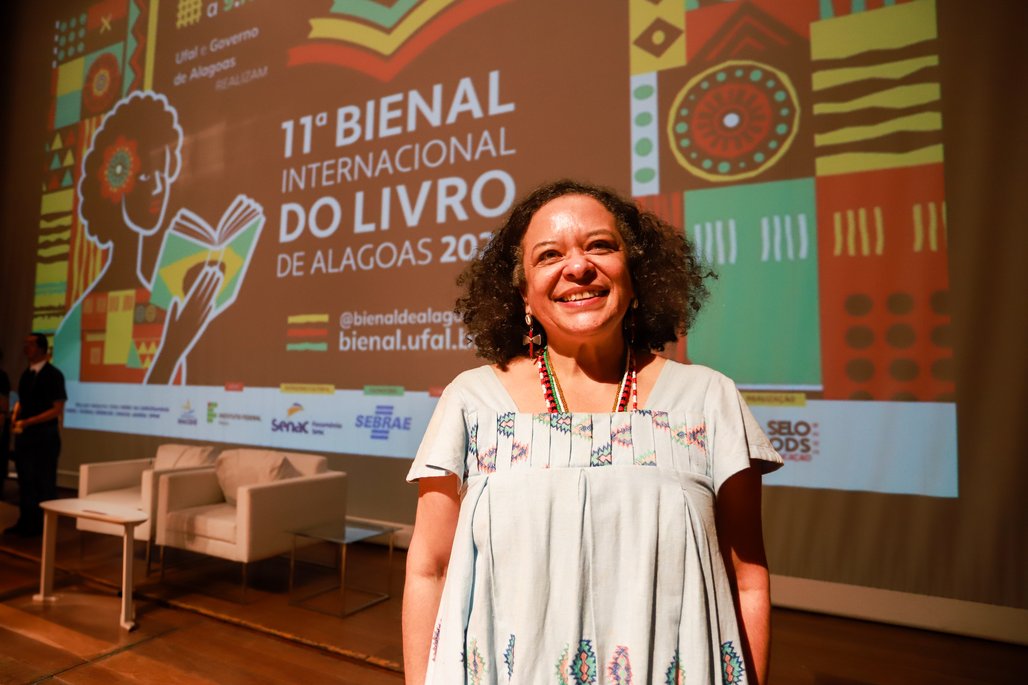 Bienal do Livro de lagoas 2025 \u002D dia 2 \u002D 01/11