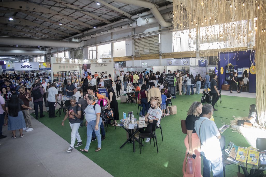 Bienal do Livro de Alagoas 2025 \u002D dia 7 \u002D 06/11