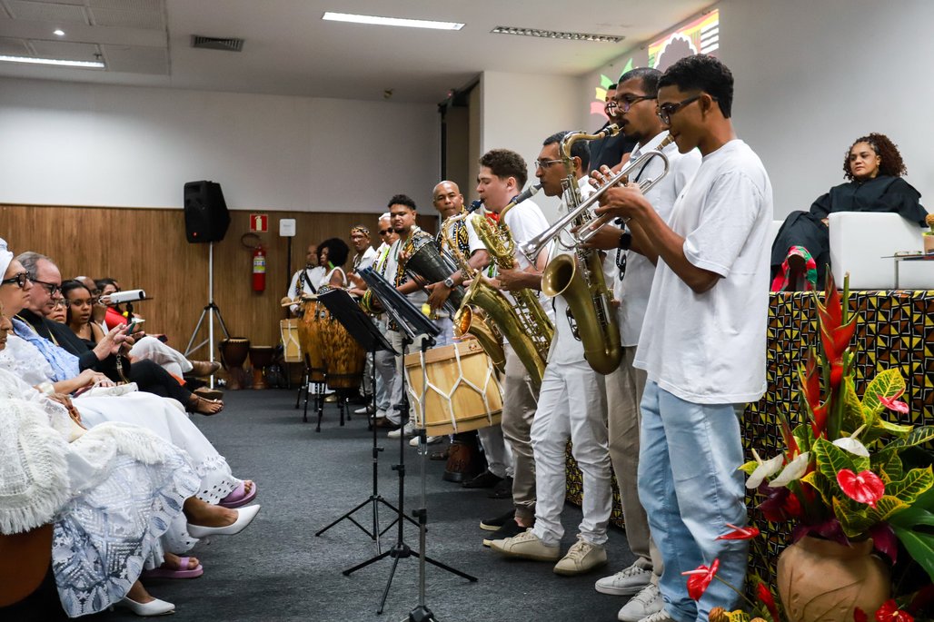 Bienal do Livro de lagoas 2025 \u002D dia 2 \u002D 01/11