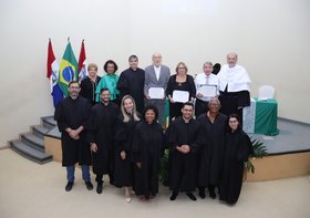 Solenidade Título Professor Emérito ICBS