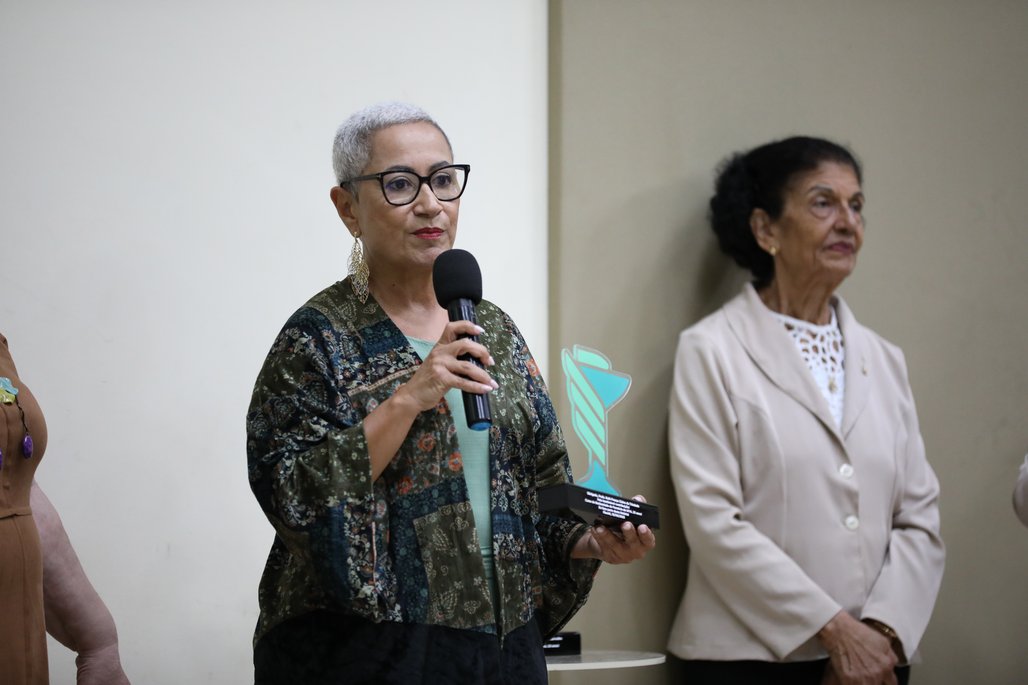 25 anos Curso Farmácia