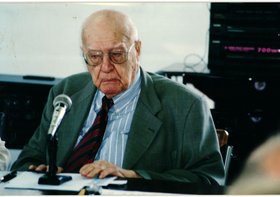 PROFESSOR DR. IB GATTO
