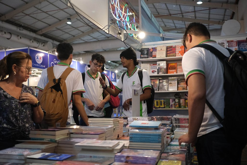 10º Bienal do Livro\u002D dia 14 de agosto