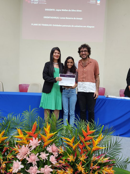 Excelência acadêmica 2025